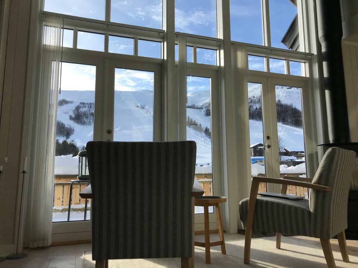 Villa Lemonsjoen-Jotunheimen-Besseggen Stuttgongfossen Exterior foto